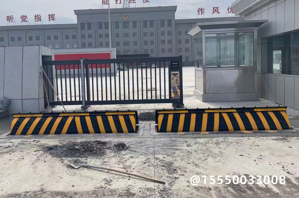 防汛物資運輸路障機(jī)